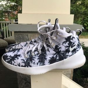 Nike HyperFresh Black & White Palm Trees M 8.5 W10